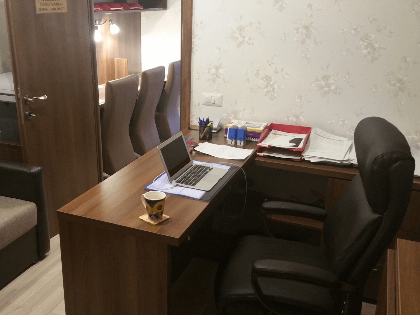 Cabinet Consiliere Psihologică - Sesiuni confidențiale în limba română